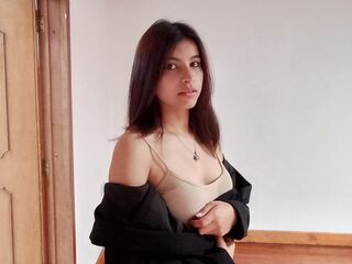 EmberMoraine's Live girls cam Profile Image