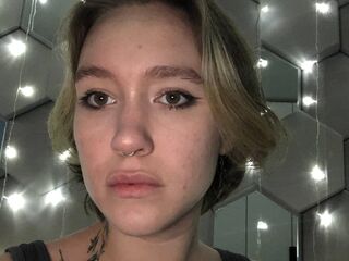 ZumyLim's Interactive live cam models Profile Image